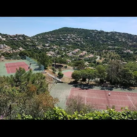 4 Pers Vue Les Issambres דירה רוקברון-סור-ארז'נס